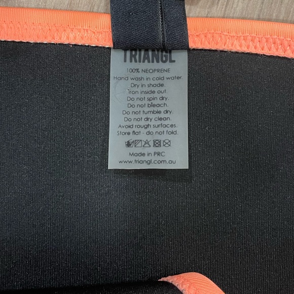 NWT Triangl Tilly Bikini Set, size XS - Picture 8 of 11